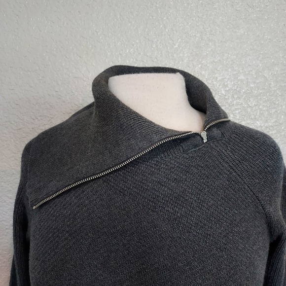 WHBM Slate Gray Ribbed Sweater Size XXSP - Picture 4 of 11